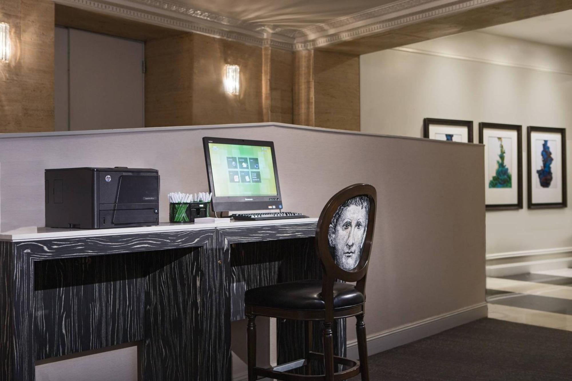 Courtyard By Marriott Boston Downtown Exterior foto