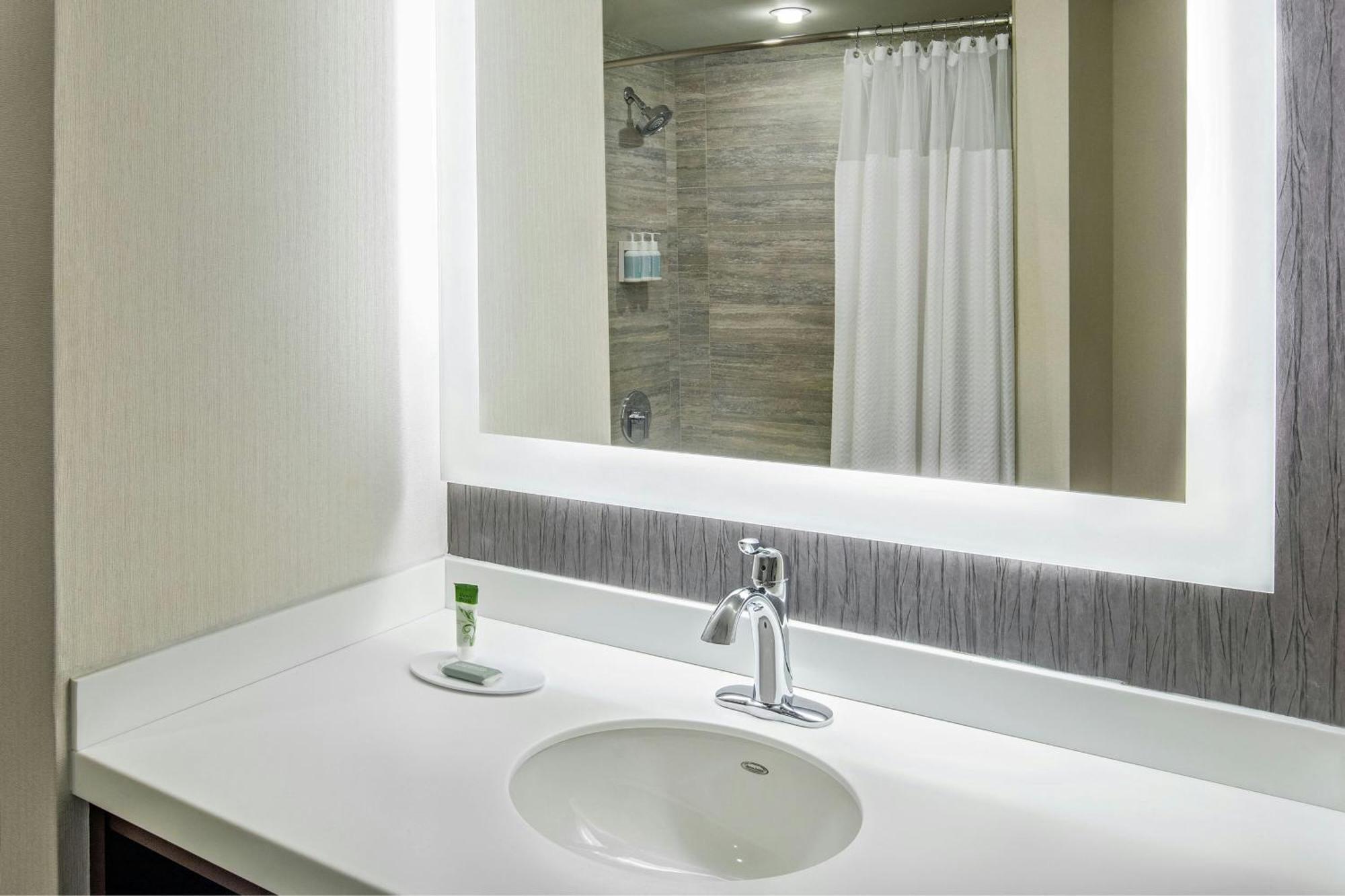 Courtyard By Marriott Boston Downtown Exterior foto