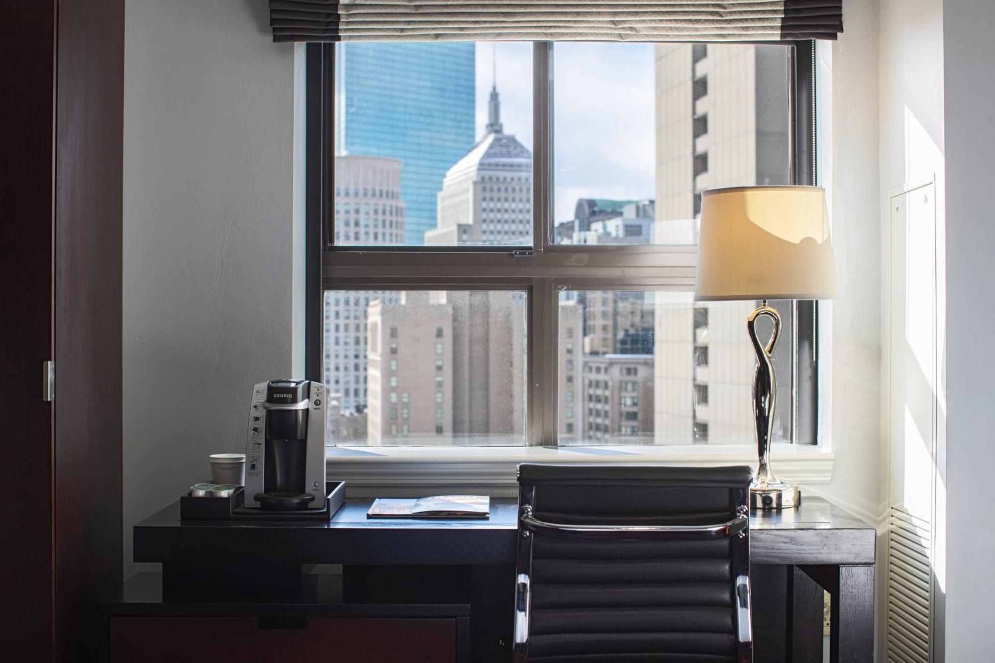 Courtyard By Marriott Boston Downtown Exterior foto